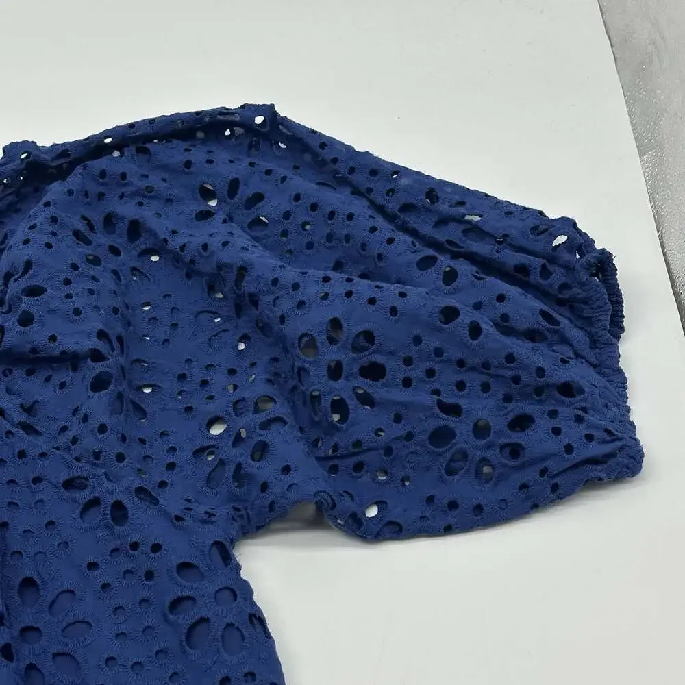 Lilly Pulitzer Kerrigan Size XL Oyster Bay Navy Elbow Sleeve Flower Eyelet Top